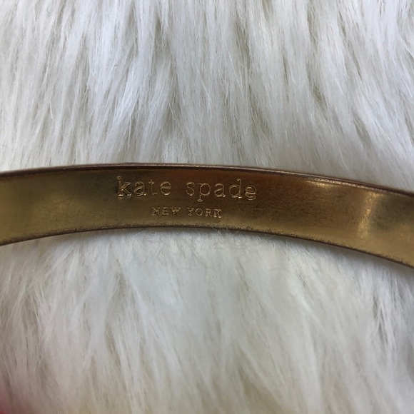 Kate Spade Gold Idiom Bangle Bracelet - Picture 2 of 8